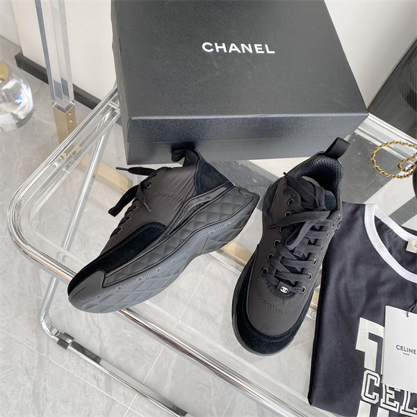 Chanal Sneakers