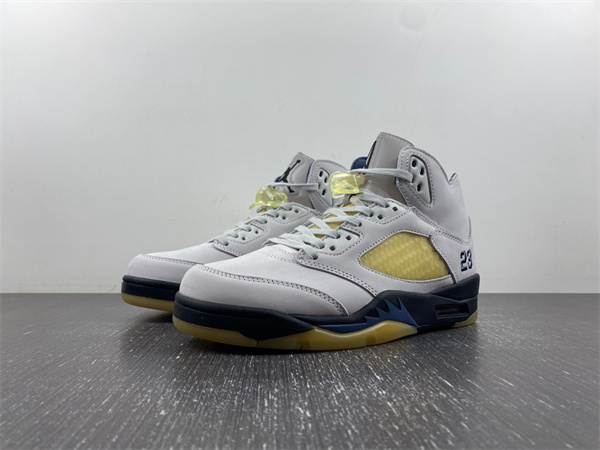 Jordan 5 Retro A Ma Maniére Diffused Blue FZ5758-004
