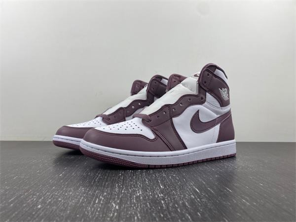 Air Jordan 1 High OG “Mauve” DZ5485-105