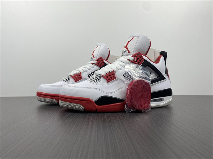 Jordan 4 Retro FIRE RED DC7770-160