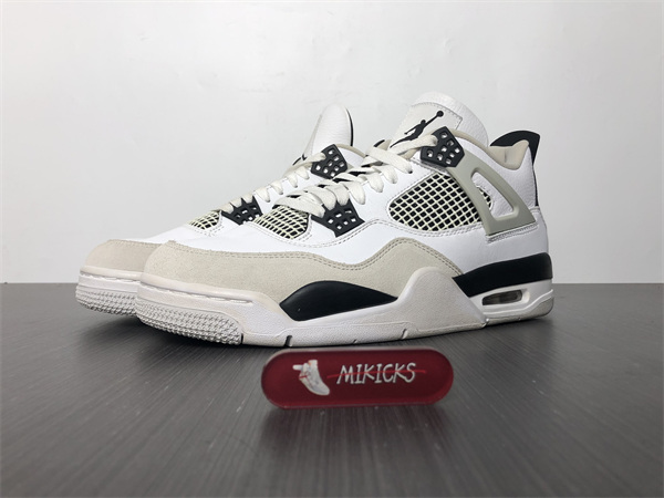 Jordan 4 Retro Military Black DH6927-111