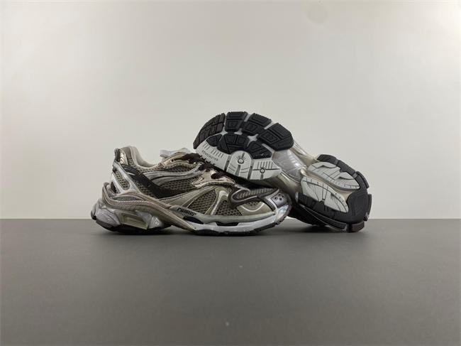 BLGA 779066-W3RBXP-2000