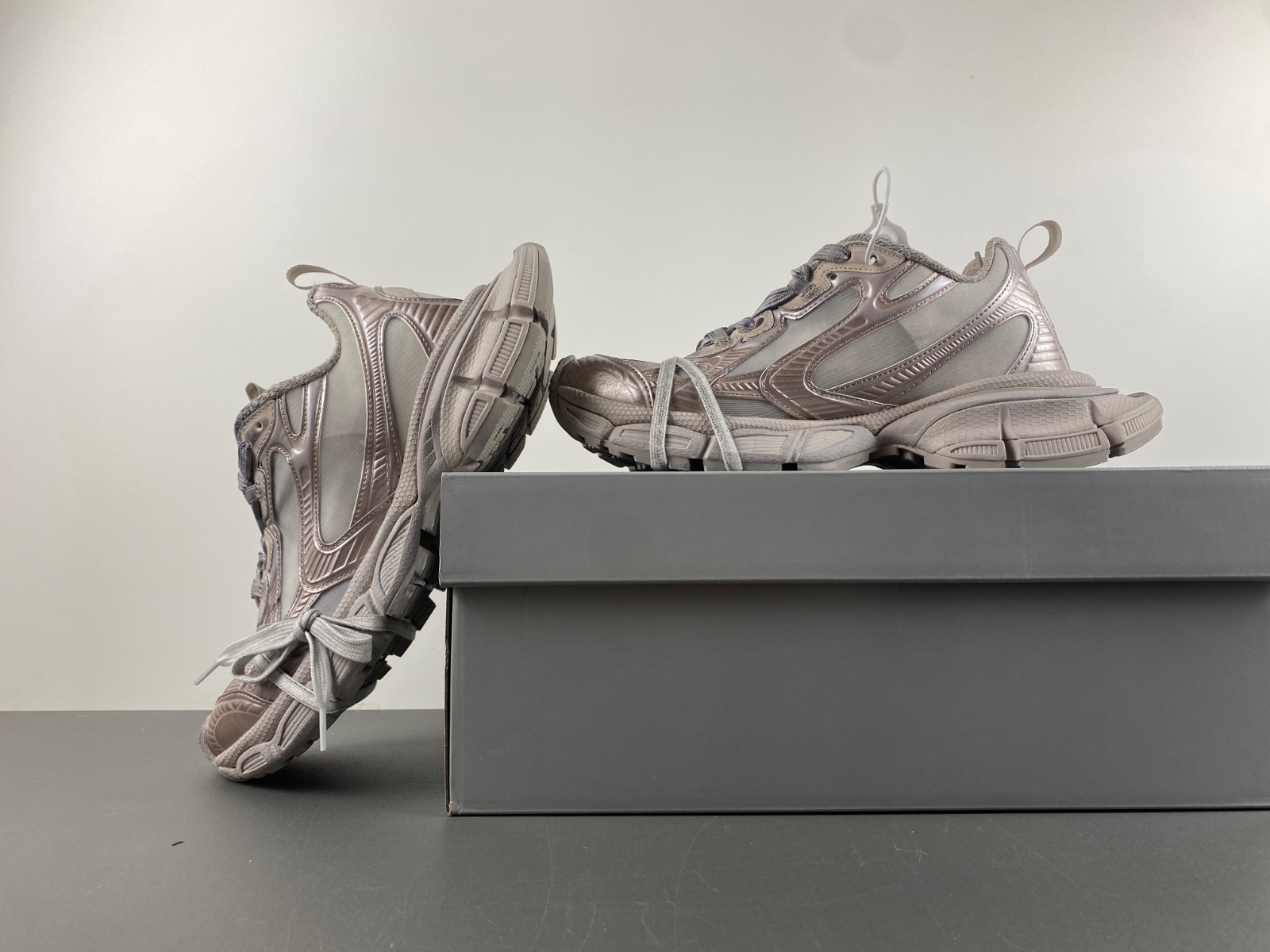 PHANTOM SNEAKER 734734 W3XL2 0210