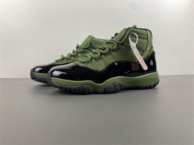 Air Jordan 11  CT8012-300