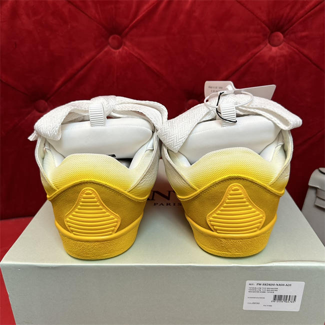 Lanvon Curb Sneaker 52