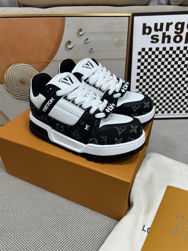LV Trainer Maxi Sneaker